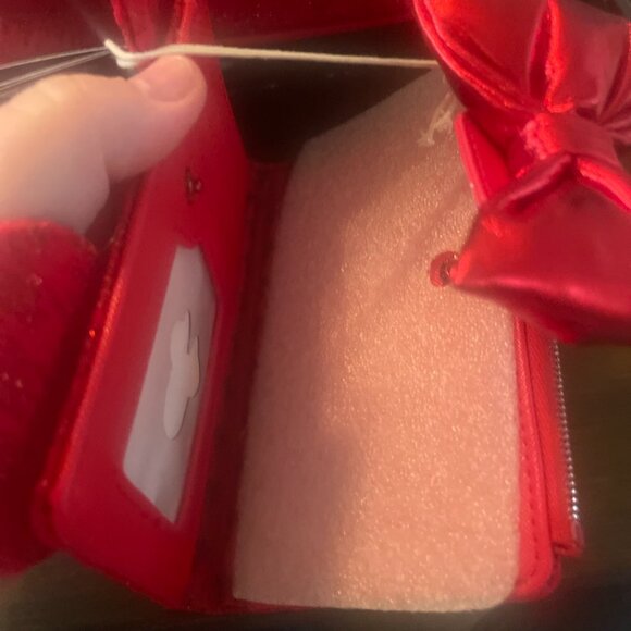 Disney Loungefly Red Minnie Mouse Tonal Cosplay Mini Backpack & Wallet Set – NWT - Picture 7 of 9